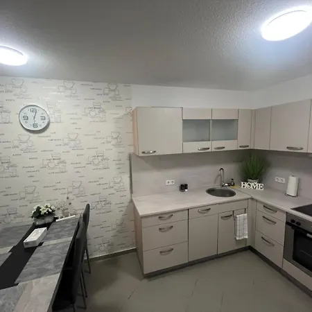 7 Apartment *